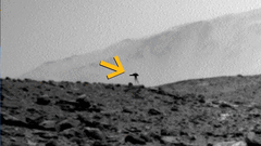 El misterioso «trípode de combate» de Curiosity en Marte. Este extraño objeto apareció en un solo fotograma.