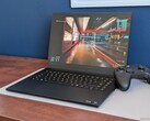 2026 Blade 16 es ahora mucho más brillante que antes cuando el modo HDR está activado en la alimentación de CA