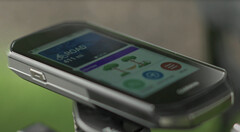 La Edge 1050 tiene una pantalla mucho más brillante que su predecesora. (Fuente de la imagen: Garmin)