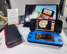 La portátil de juegos de Tassei Denki con aspecto de Nintendo 3DS funciona con una APU AMD Ryzen 5. (Fuente de la imagen: @soypowder_lol en X)
