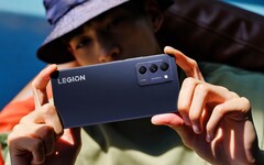 El Legion Y70 es un smartphone para juegos con una configuración de triple cámara de 50 MP. (Fuente de la imagen: Lenovo)