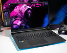 Un monstruo de los videojuegos con pantalla 4K Mini-LED, RTX 5090 y 128 GB de RAM: análisis del Asus ROG Strix SCAR 18 G835LXG