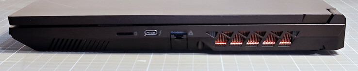 lector de tarjetas microSD, Thunderbolt 4/USB4.0 Gen 3x1 con DisplayPort, LAN Gigabit RJ45