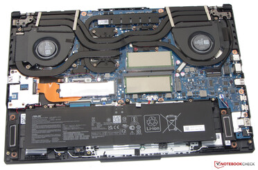 Hardware dentro del Asus TUF Dash F15