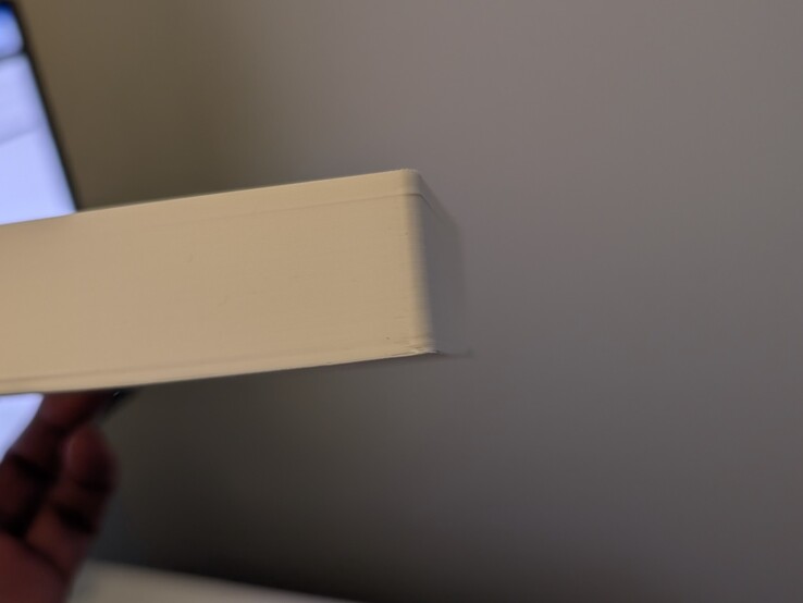 Alabeo en la base que estaba en la placa de construcción.