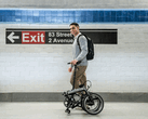 La e-bike Dahon K-Feather presenta un diseño plegable en 3 pasos (Fuente de la imagen: Dahon)