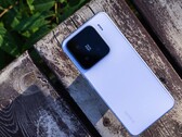 La Xiaomi 17 sucederá directamente a la Xiaomi 15. En la foto - Xiaomi 15 (Fuente de la imagen: Vetrax Arrogant TV en Weibo)