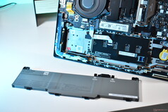 Lenovo ThinkPad T14 Gen 7: Batería extraída