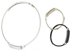 El collar Nirva y la pulsera Nirva proporcionan a los usuarios un seguimiento continuo de su estado de ánimo y sus pensamientos para una vida consciente. (Fuente de la imagen: Nirva)