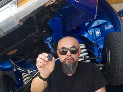 La grabadora de audio Instamic Pro Plus C de Zoom ha sido utilizada por el diseñador de sonido de Fortnite, Watson Wu, para grabar los efectos de sonido de los vehículos del juego. (Fuente de la imagen: Zoom)