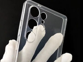 Se rumorea que Samsung tiene preparados cambios moderados de diseño para el smartphone Galaxy S 'Ultra' del año que viene. (Fuente de la imagen: vía @UniverseIce)