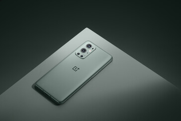 OnePlus 9 Pro - Verde pino. (Fuente de la imagen: OnePlus)