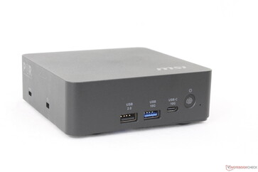 Frontal: USB-A 2.0, USB-A (10 Gbps), USB-C (10 Gbps), Botón de encendido con huella dactilar