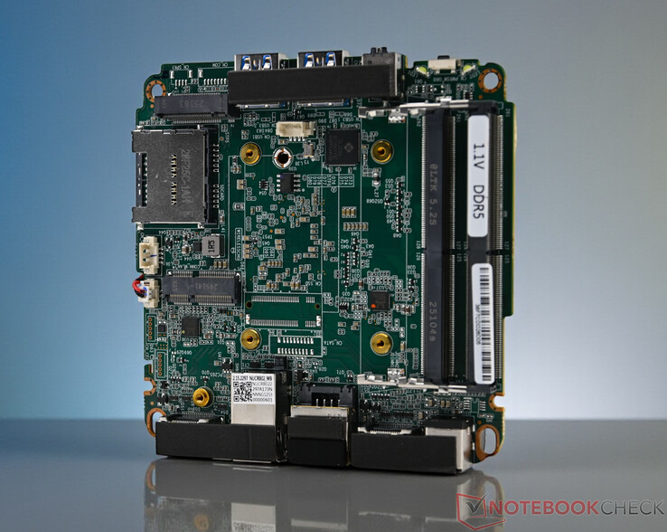 Placa de circuito del Geekom A8