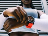 El CMF Watch 3 Pro presenta un llamativo diseño redondo, disponible opcionalmente con una correa naranja. (Fuente de la imagen: Nothing)