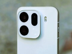 Reseña del Oppo Find X9 Pro. (Fuente de la imagen: Marcus Herbrich)