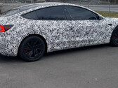 El nuevo Model 3 de 600 CV realizando algunas pruebas en Autobahn (imagen: ise380/TFF)