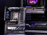 Las placas base BTF de Asus ya pueden alimentar tarjetas gráficas de hasta 600 vatios sin necesidad de un cable adicional (Fuente de la imagen: Asus)