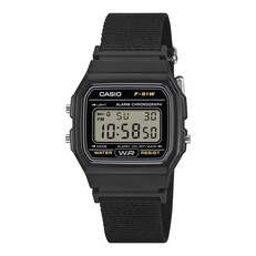 Reloj digital Casio F-91WF-1A con caja negra y correa de tejido negro.