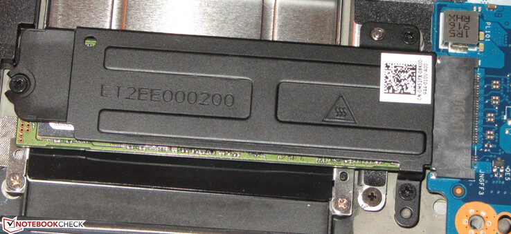 Una unidad SSD sirve como unidad de sistema
