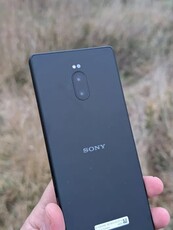 Prototipo de smartphone Sony Xperia 5G. (Fuente de la imagen: OLX)