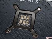 Las tarjetas gráficas serán probablemente como oro en polvo dentro de un año, si Foxconn está en lo cierto. (Fuente de la imagen: NotebookCheck)