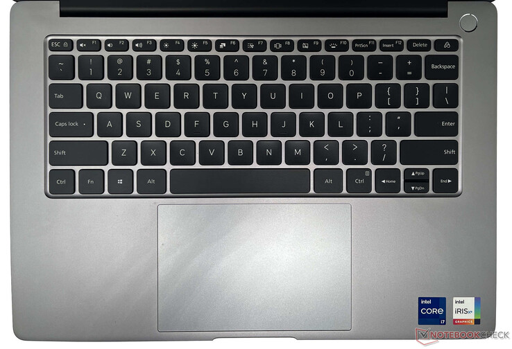 Los botones del touchpad del Mi NoteBook Pro se sienten más rígidos de lo normal al presionarlos