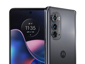 El Motorola Edge (2022) debería lanzarse en varios mercados. (Fuente de la imagen: @OnLeaks y Pricebaba)