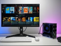 PC de sobremesa Framework que ejecuta el sistema operativo Bazzite OS conectado a un monitor que muestra una interfaz de juego de Steam, parecida a la configuración de una consola. (ETA PRIME)