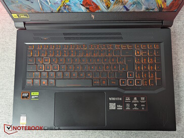 Teclado y panel táctil