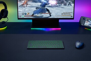 Teclado para juegos Razer Joro en el escritorio (Fuente de la imagen: Razer)