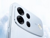 El Oppo A7 Pro Max (en la imagen) cuenta con una batería aún más grande que la del A6 Pro.