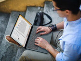 El Inspiron 14 Plus viene con opciones de configuración limitadas y con un solo color. (Fuente de la imagen: Dell)