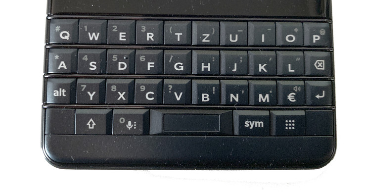 Un vistazo al teclado físico del KEY2 LE
