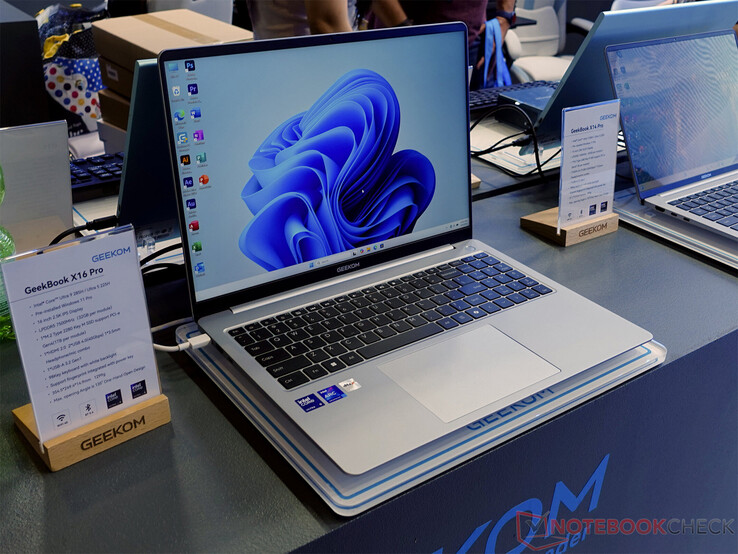 La Geekom GeekBook X16 Pro (Fuente de la imagen: Notebookcheck)