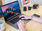 macOS Sequoia lleva a Mac la función de auriculares del iPhone de 2020 (Fuente: Unsplash)