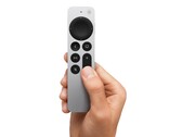 El Siri Remote de Apple TV tiene una carcasa de aluminio.