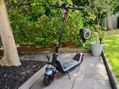 Scooter urbano inteligente con confort y autonomía - Revisión del NIU KQi300x