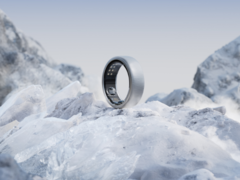 El anillo inteligente Horizon de Oura ya está disponible con un acabado de titanio cepillado. (Fuente de la imagen: Oura)