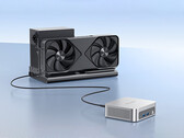 El Peladn WO5 tiene un puerto USB4. En la imagen: el mini PC conectado a una configuración de eGPU.