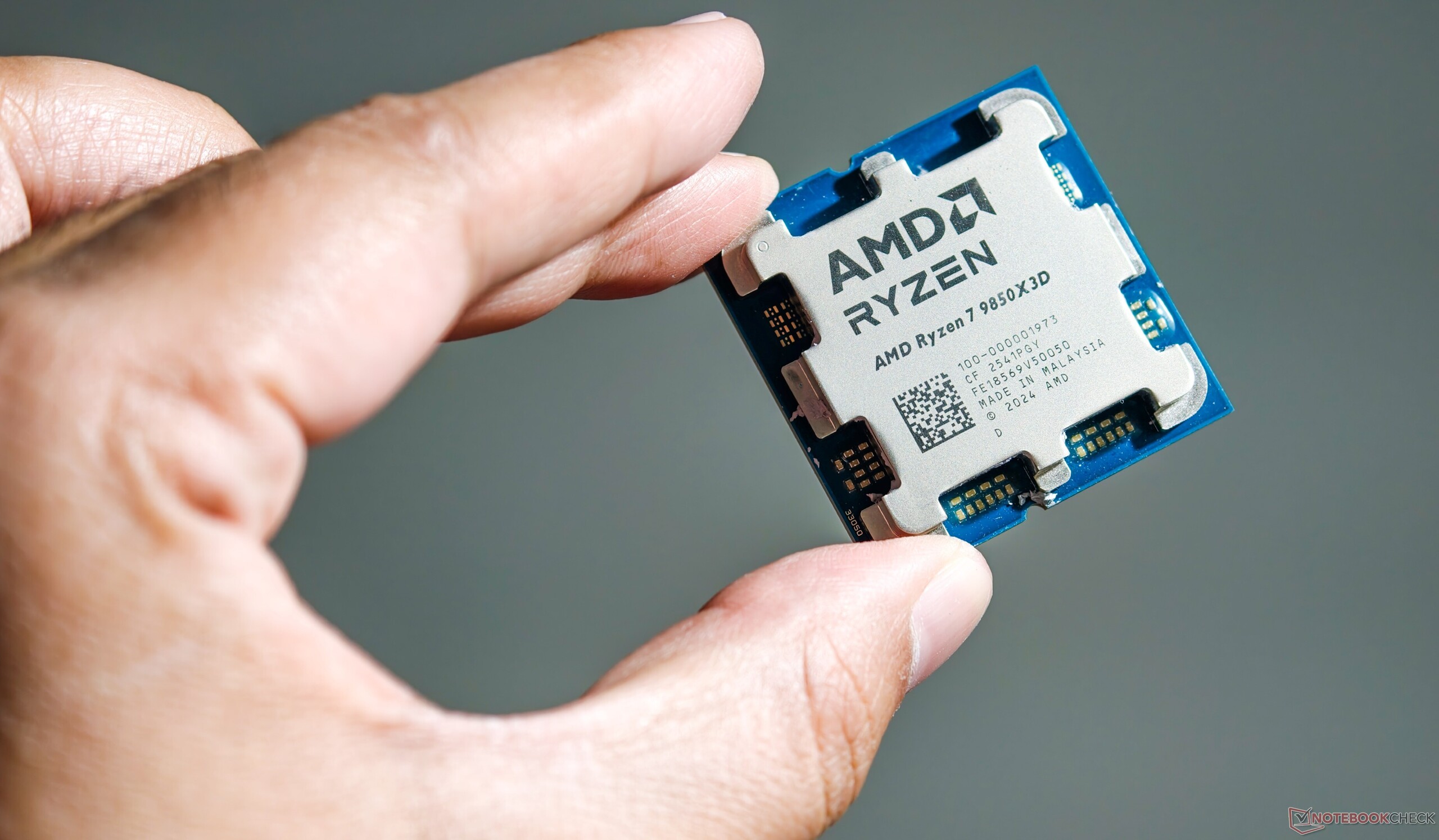 AMD Ryzen 7 9850X3D en revisión