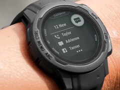 Garmin ha lanzado la versión pública 13.19 y la versión beta 13.20 para la serie de smartwatches Instinct 2/Crossover. (Fuente de la imagen: Garmin)