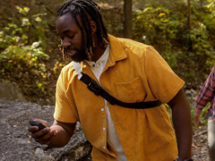 Ya está disponible el navegador de mano GPS eTrex Touch de Garmin. (Fuente de la imagen: Garmin)