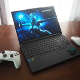 RTX 5070 Ti w nadbiegach: Recenzja laptopa do gier Medion Erazer Major 16 X1