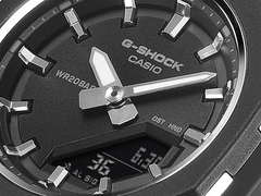 En la imagen: el Casio G-Shock GMA-P2110-1AER.