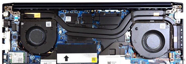 El VivoBook Pro 16 utiliza un sistema de refrigeración de doble ventilador y doble tubo de calor