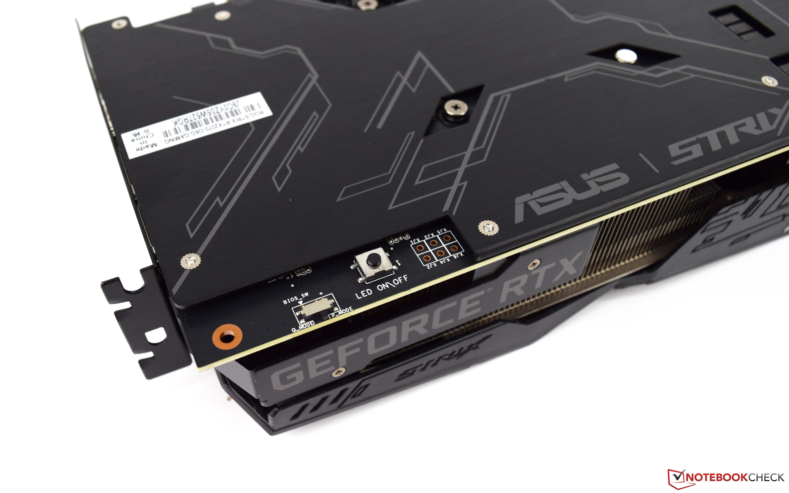 Review de la grafica de sobremesa ASUS ROG Strix RTX 2070 OC Notebookcheck Analisis