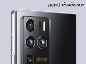 El Axon Ultra 30 Space Edition tiene 18 GB de RAM. (Fuente de la imagen: ZTE)
