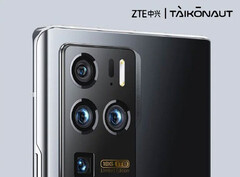 El Axon Ultra 30 Space Edition tiene 18 GB de RAM. (Fuente de la imagen: ZTE)
