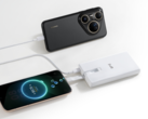 El Power Bank de Huawei con cable incorporado (100W 12000) (en la imagen) se ha lanzado en China. (Fuente de la imagen: Huawei)